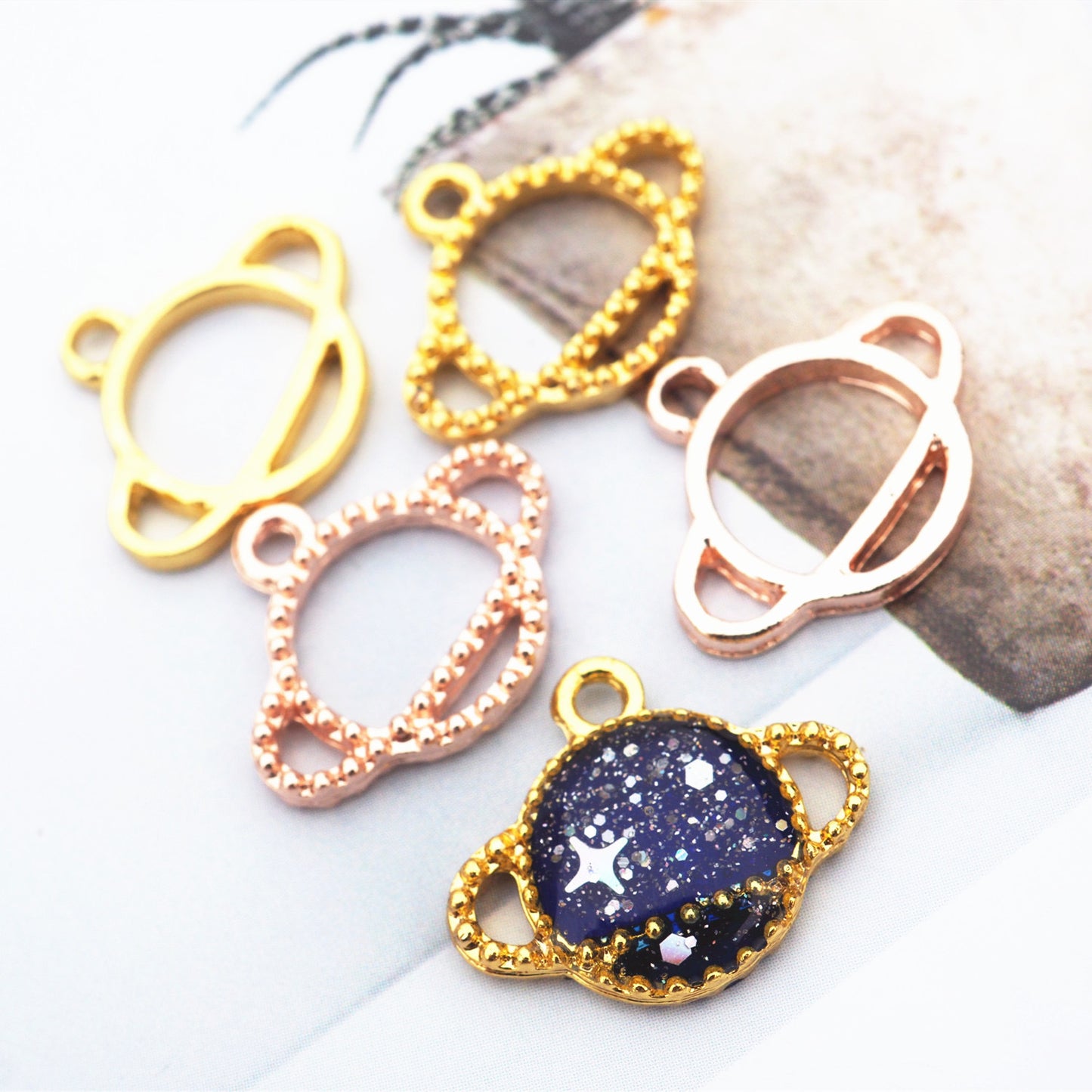 6pcs Mini Bezel Charms
