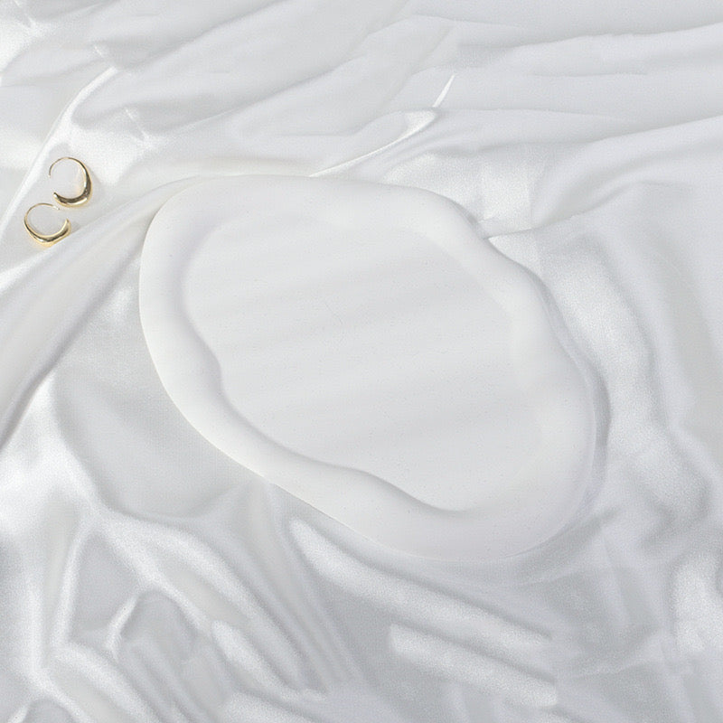 Cloud Dish Photo Props Tray