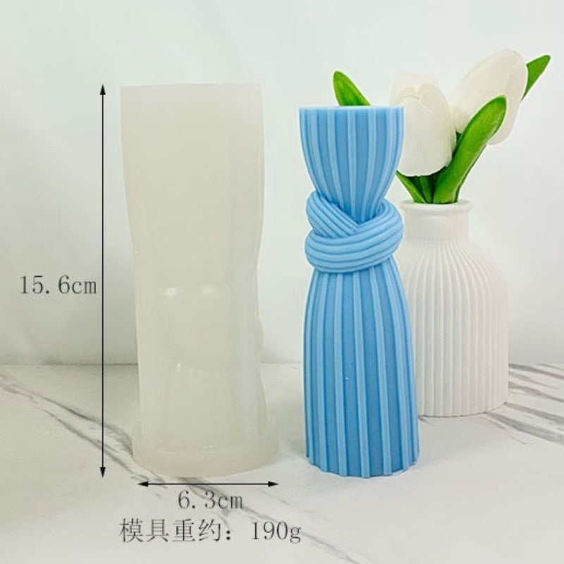 Knot Cylinder Pillar Candle Mold