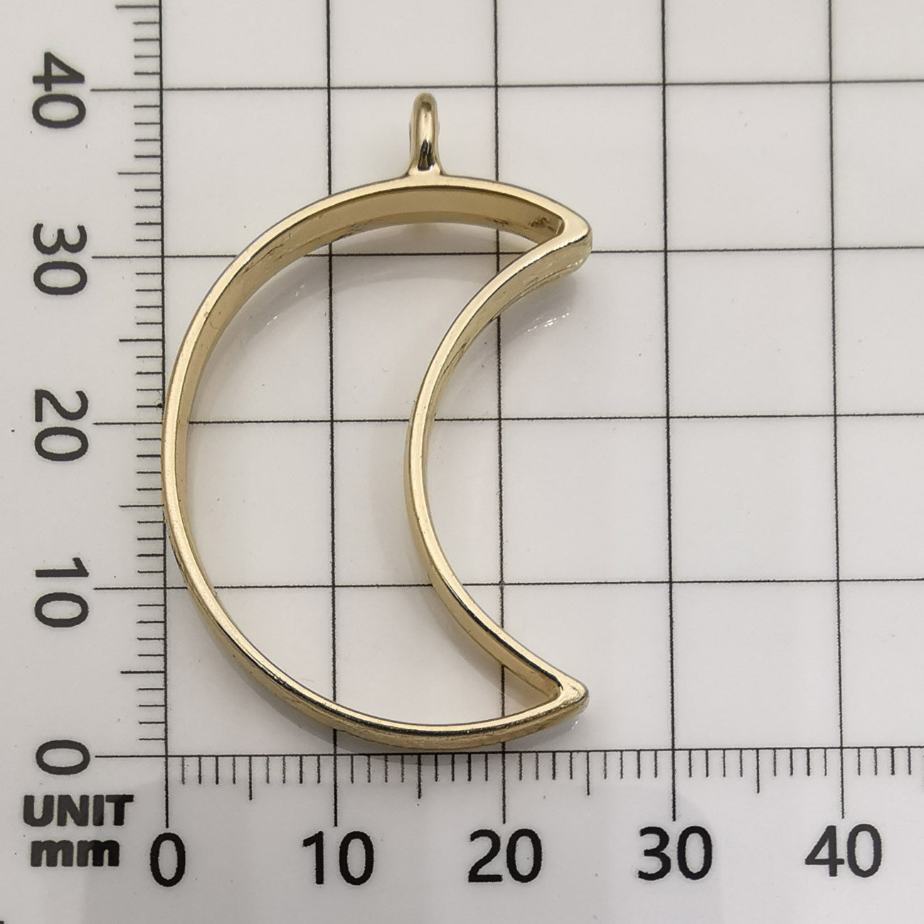 Bezel Pendant