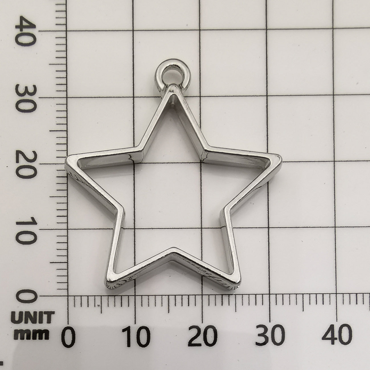 Bezel Pendant