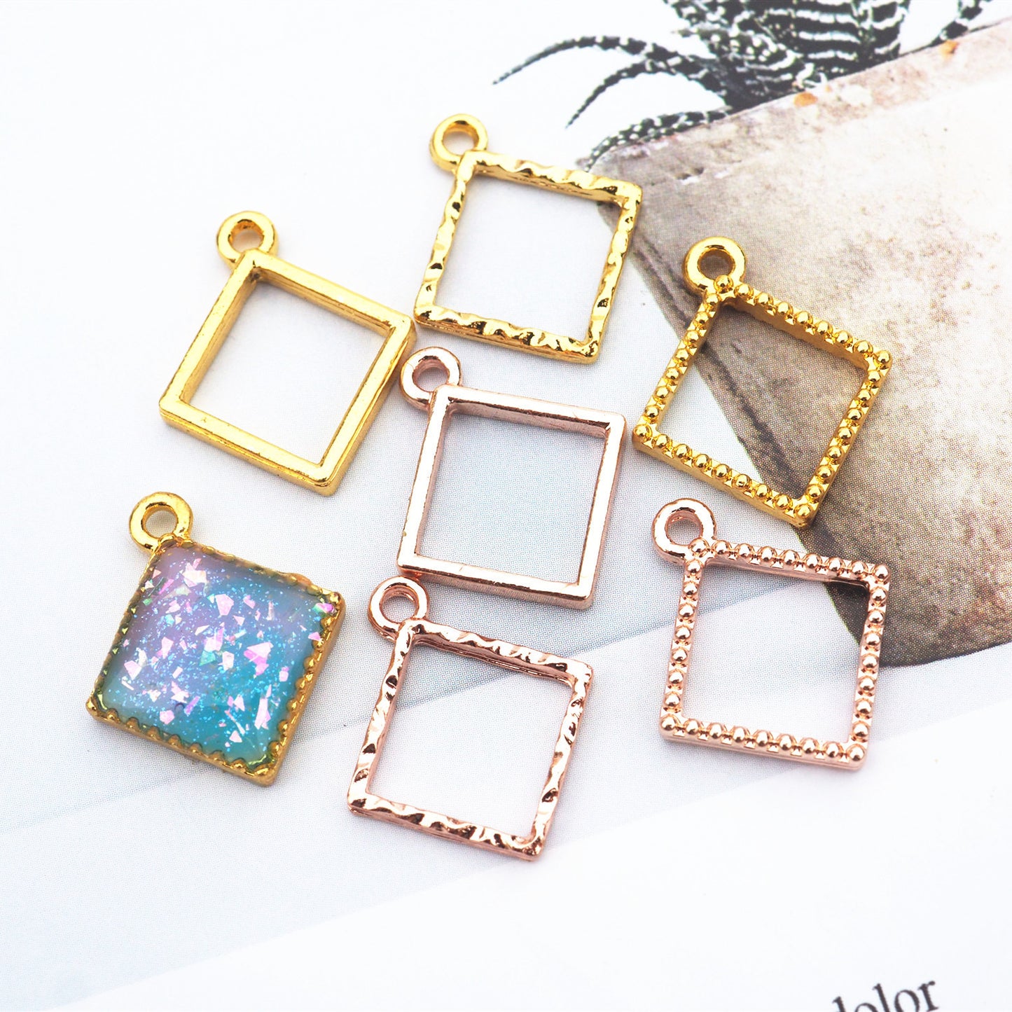 6pcs Mini Bezel Charms