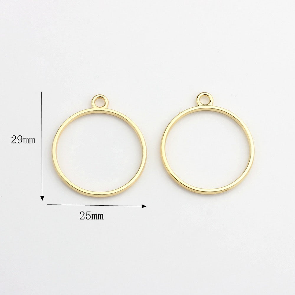 Bezel Pendant