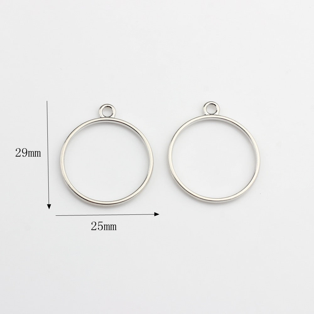 Bezel Pendant