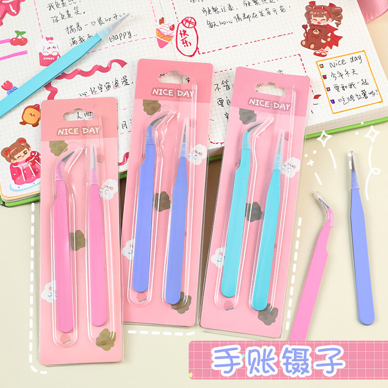 Tweezers