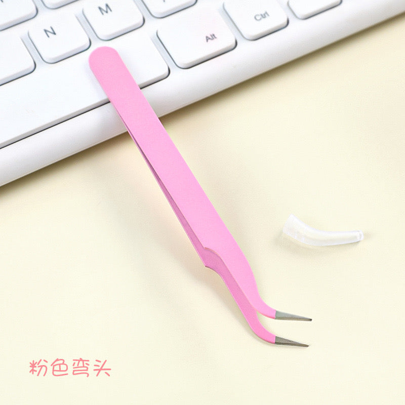 Tweezers
