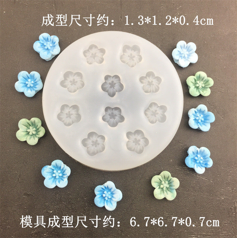 Mini Flower Candle Decor Charm Silicone Mold